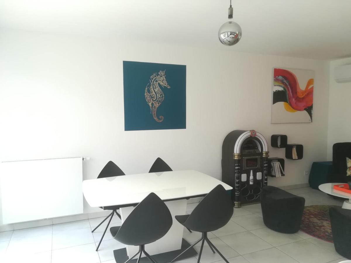Bel Appartement Avec Terrasse - Plage De Carro A Pied 마르티그 외부 사진