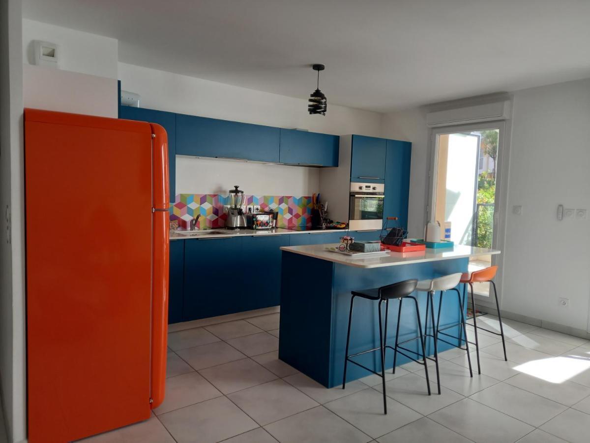 Bel Appartement Avec Terrasse - Plage De Carro A Pied 마르티그 외부 사진